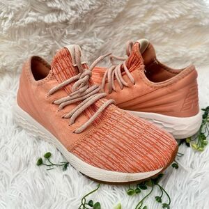 New Balance Orange Women's Fresh‎ Foam Cruz Decon V2 Running Shoes sz 8.5 USA